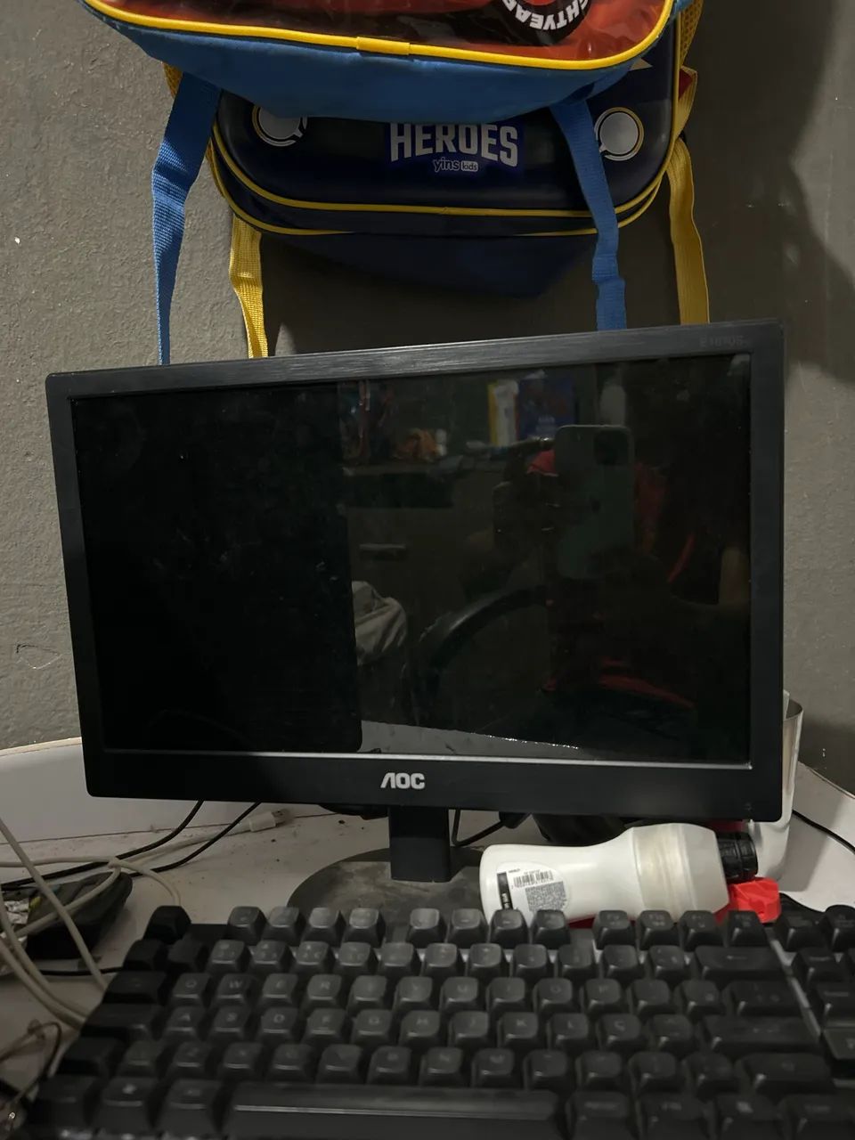Computador com todos os cabos  - Foto 5