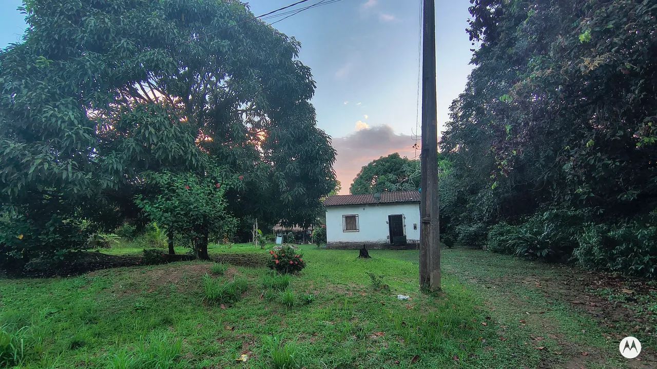 Vende-se casa com terreno extra  - Foto 2