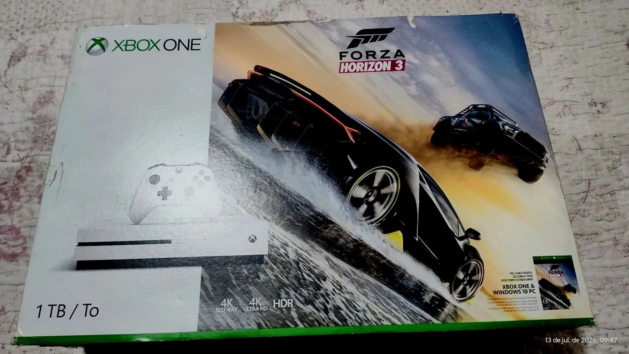 Console Microsoft Xbox One  1Tb + 2 controles - Foto 3