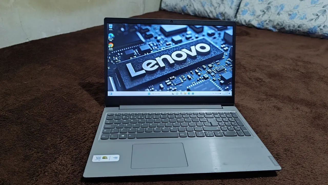 Notebook Lenovo CORE i3 8ª GERAÇÃO RAM 4GB SSD 128 GB 