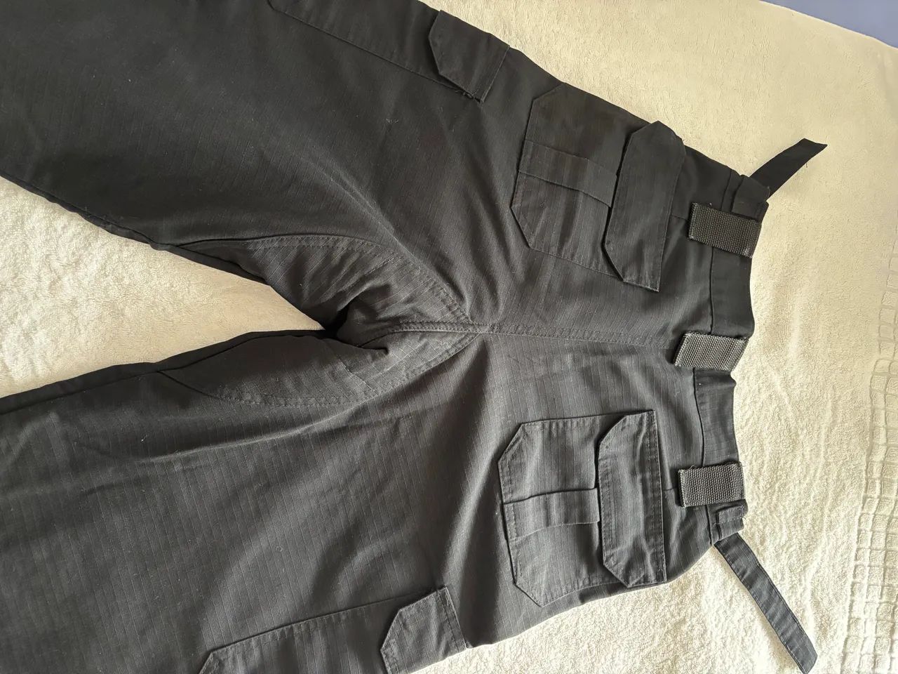 Calça e colete tático 