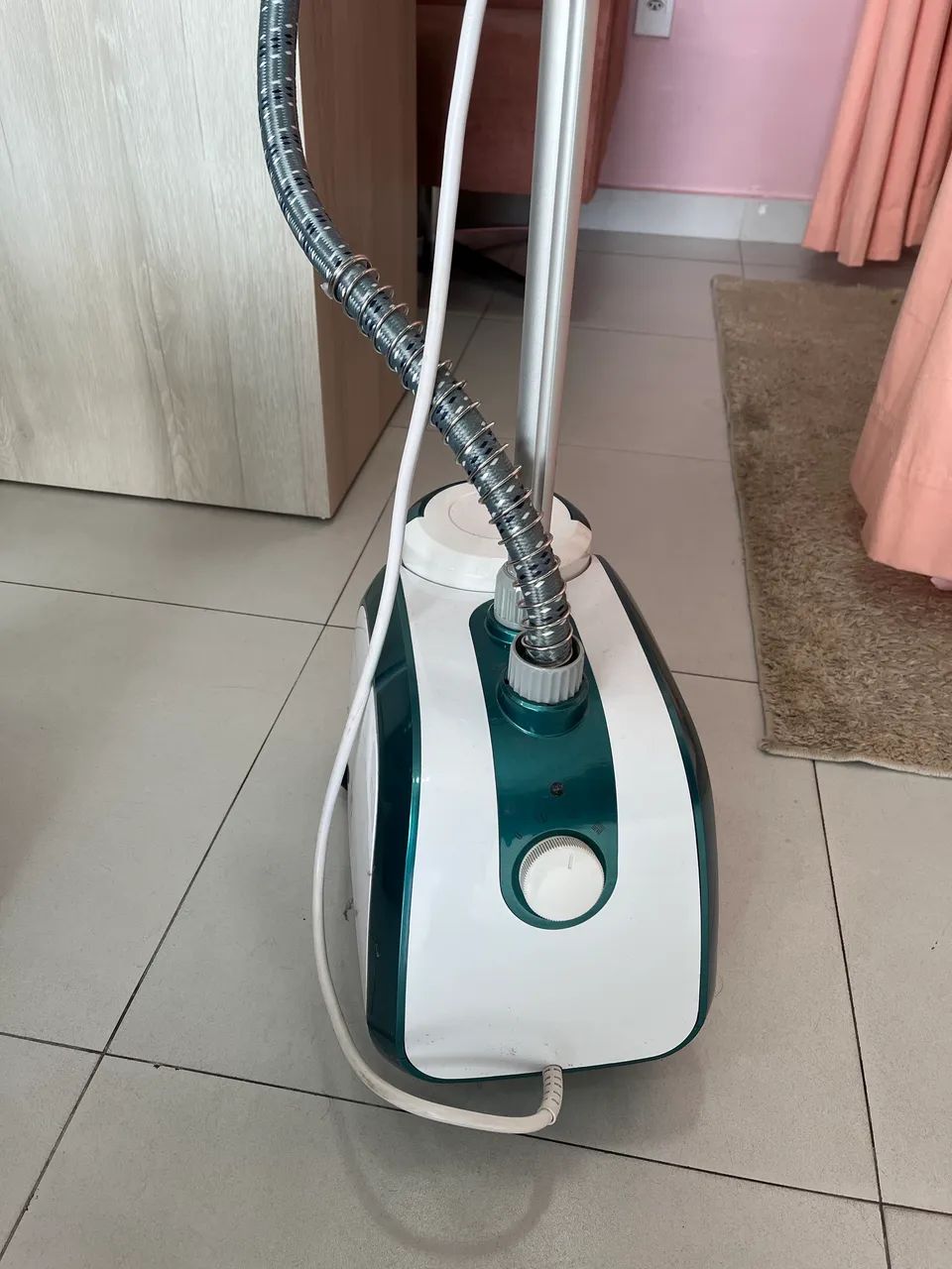 Vaporizador de roupa