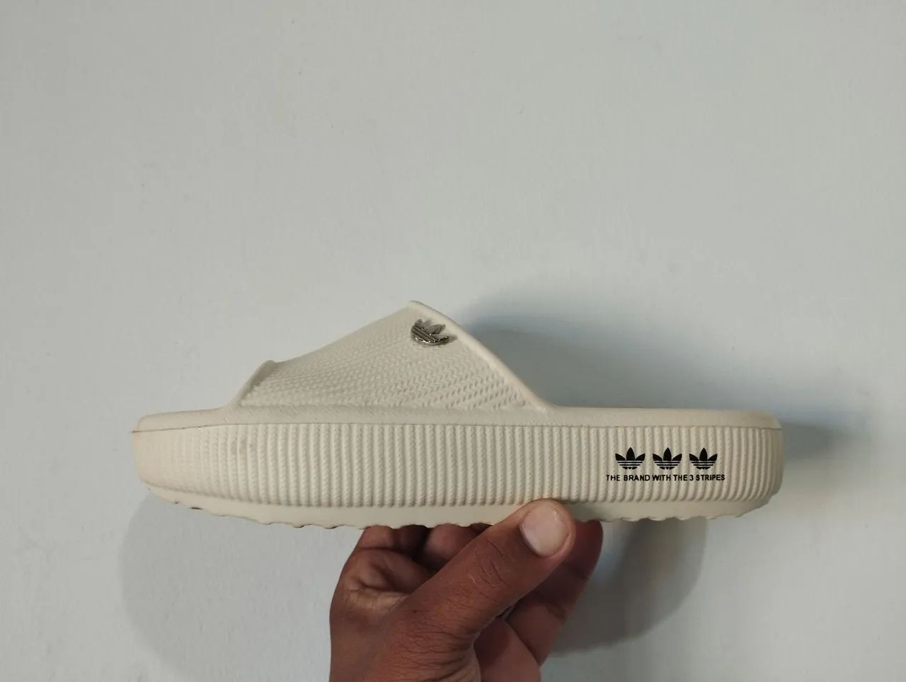 CHINELO ADIDAS SLIDE - CONFORTO PREMIUM - Foto 2