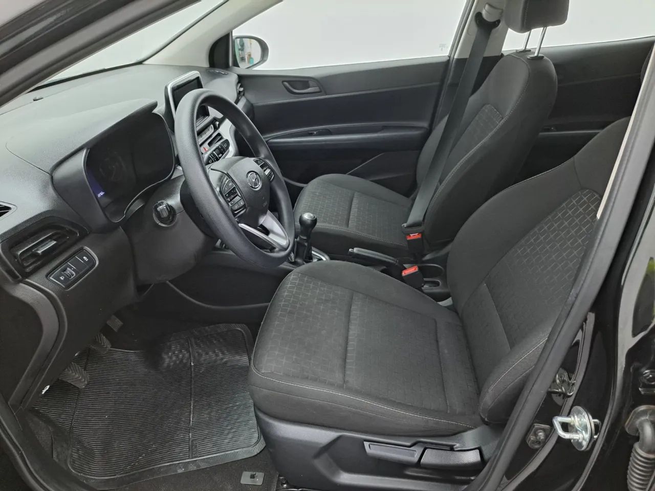 Hyundai HB20 Comfort Plus 1.0 Flex 12V Mec., foto 16 de 18