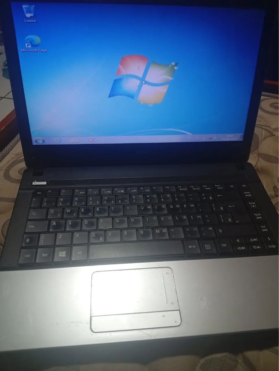 Notebook Acer ligando leiam antes