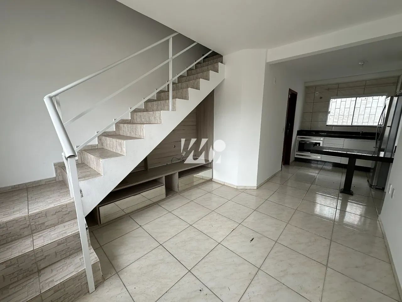 Casa Geminada 2 Quartos - Bela Vista - mrt
