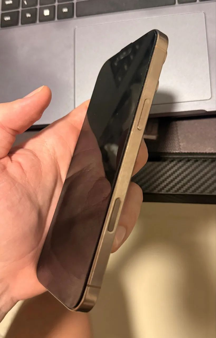 iPhone 16 Pro Max 256gb desert - Foto 2