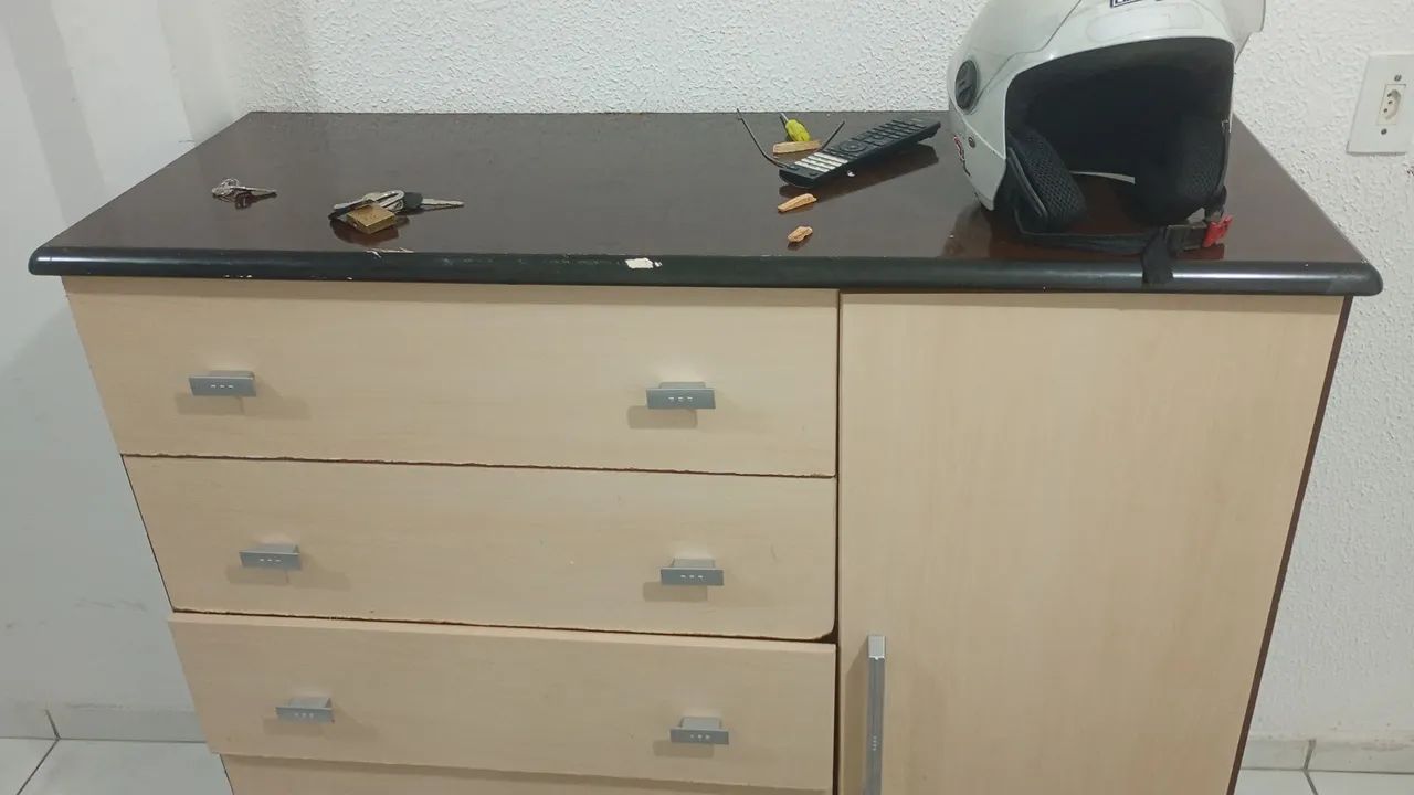 Cômoda 5 gavetas 