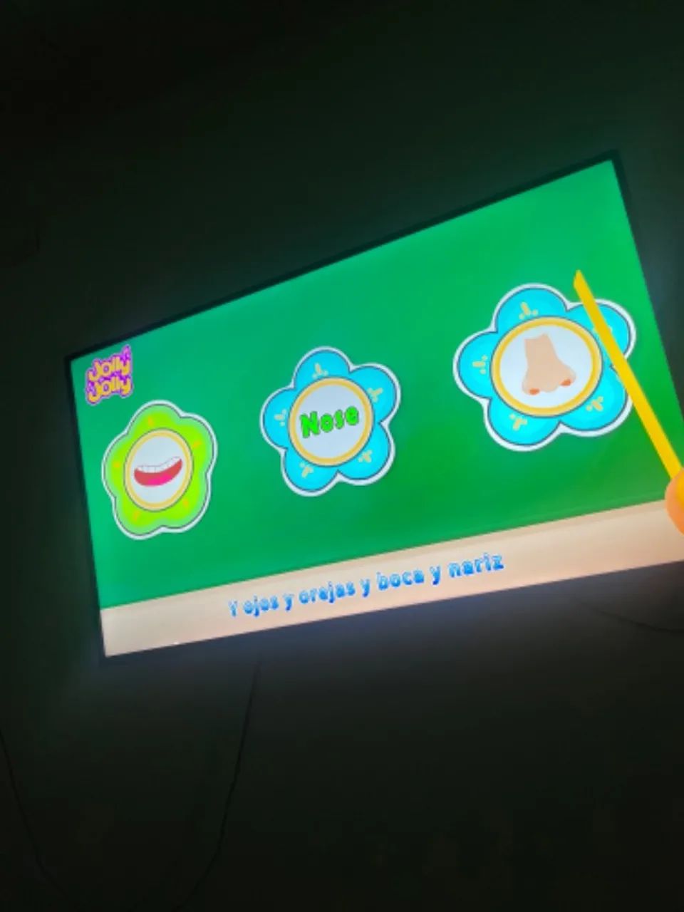 Tv grande 422080298867773442