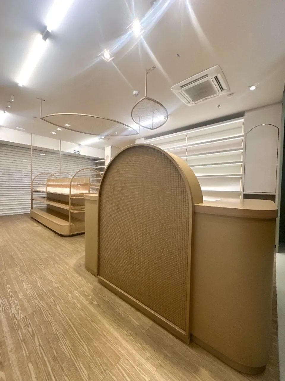 Caixa/balcão comercial 100% MDF  - Foto 2