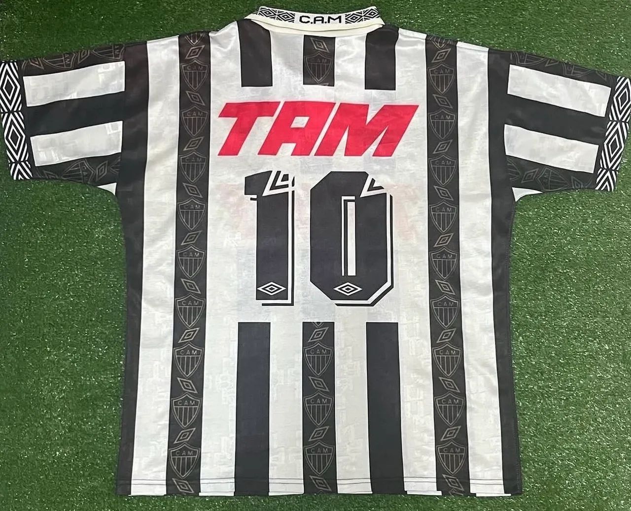 Camisa Atlético Mineiro 1996 - Original - Foto 2