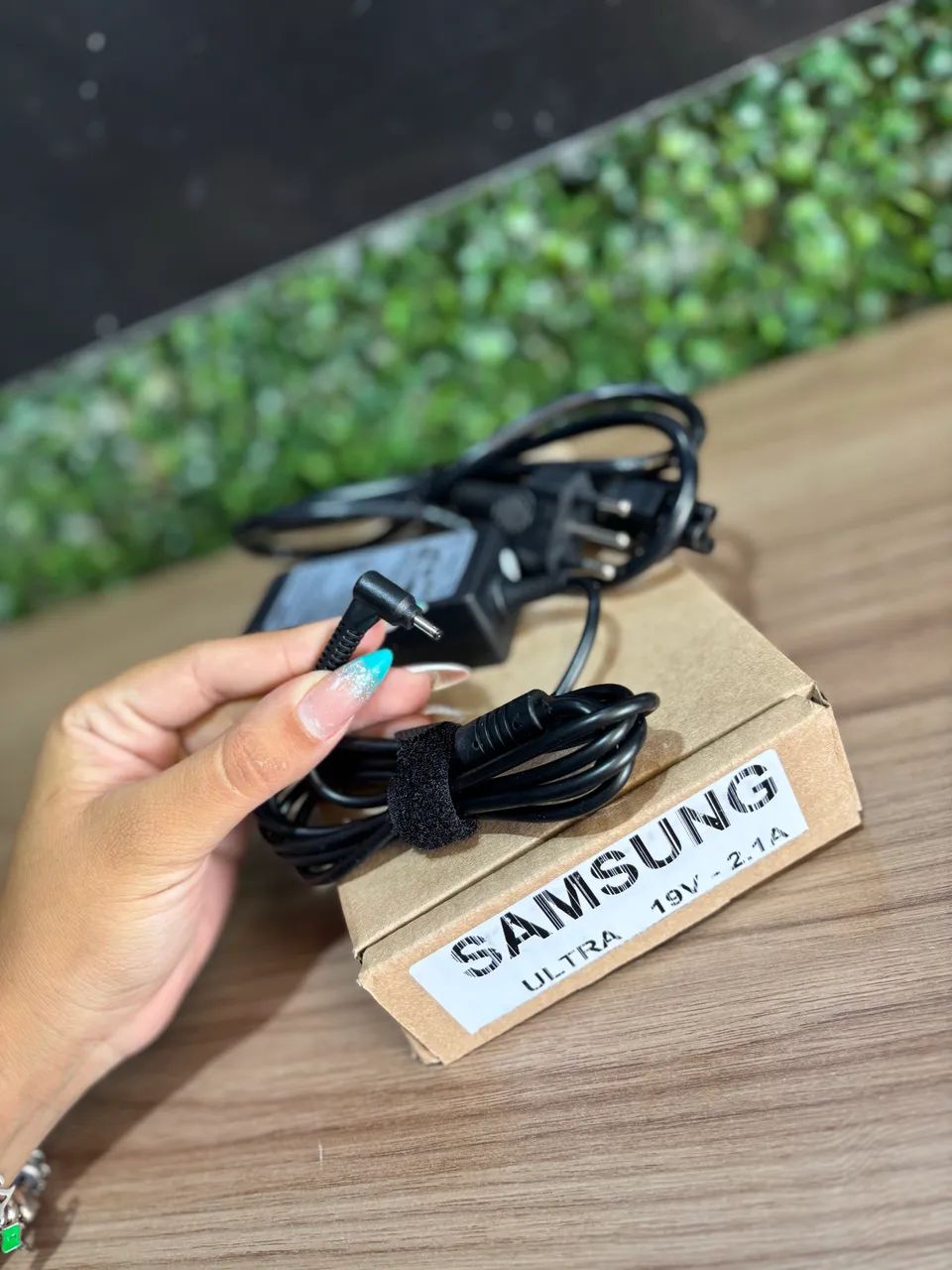 Fontes para Notebook SAMSUNG ULTRA 19V 2.1A