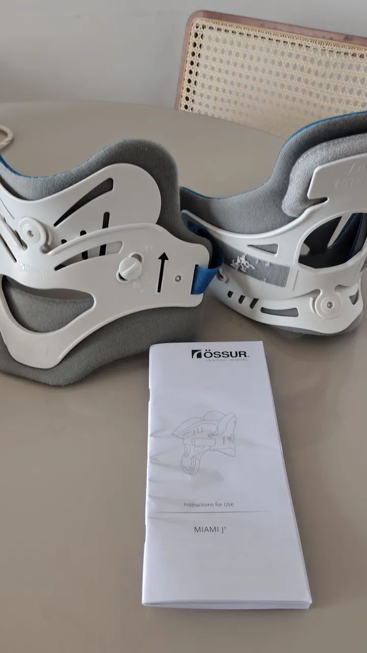 VENDO ou TROCO Colar cervical! - Foto 3