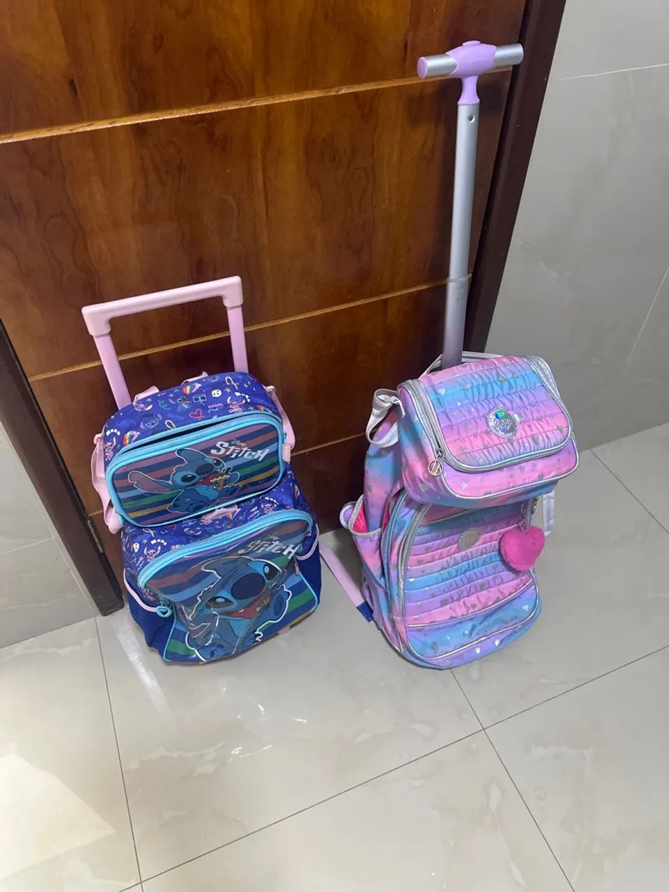 Bolsas escolares com lancheiras  - Foto 2