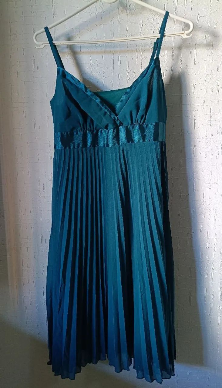 Vestido plissado verde