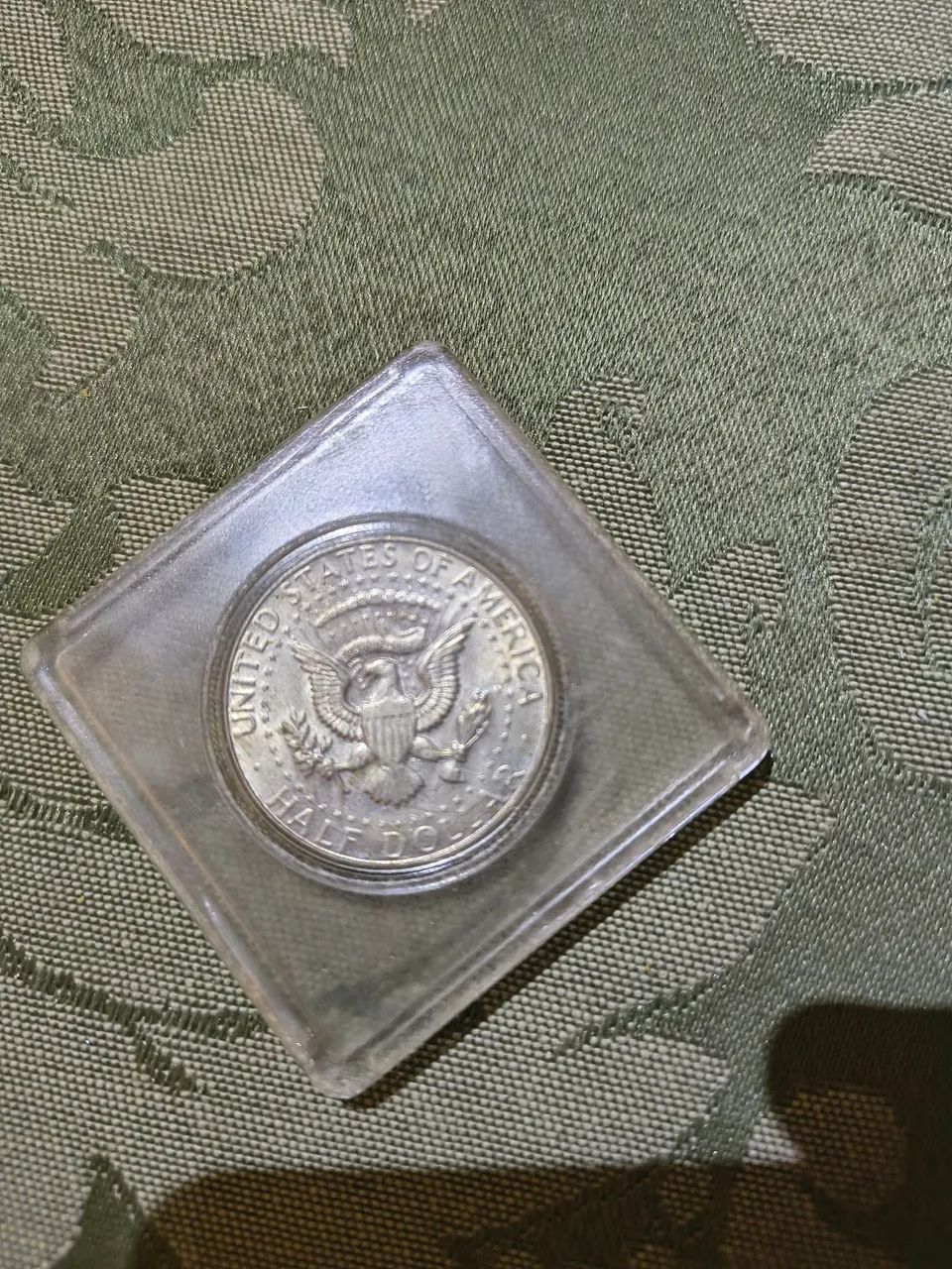 Moeda de Half Dollar com rosto do Kennedy (1966) - Foto 2