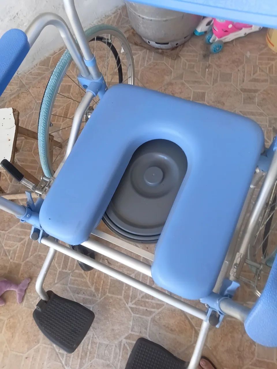 Cadeira de Banho - Foto 3