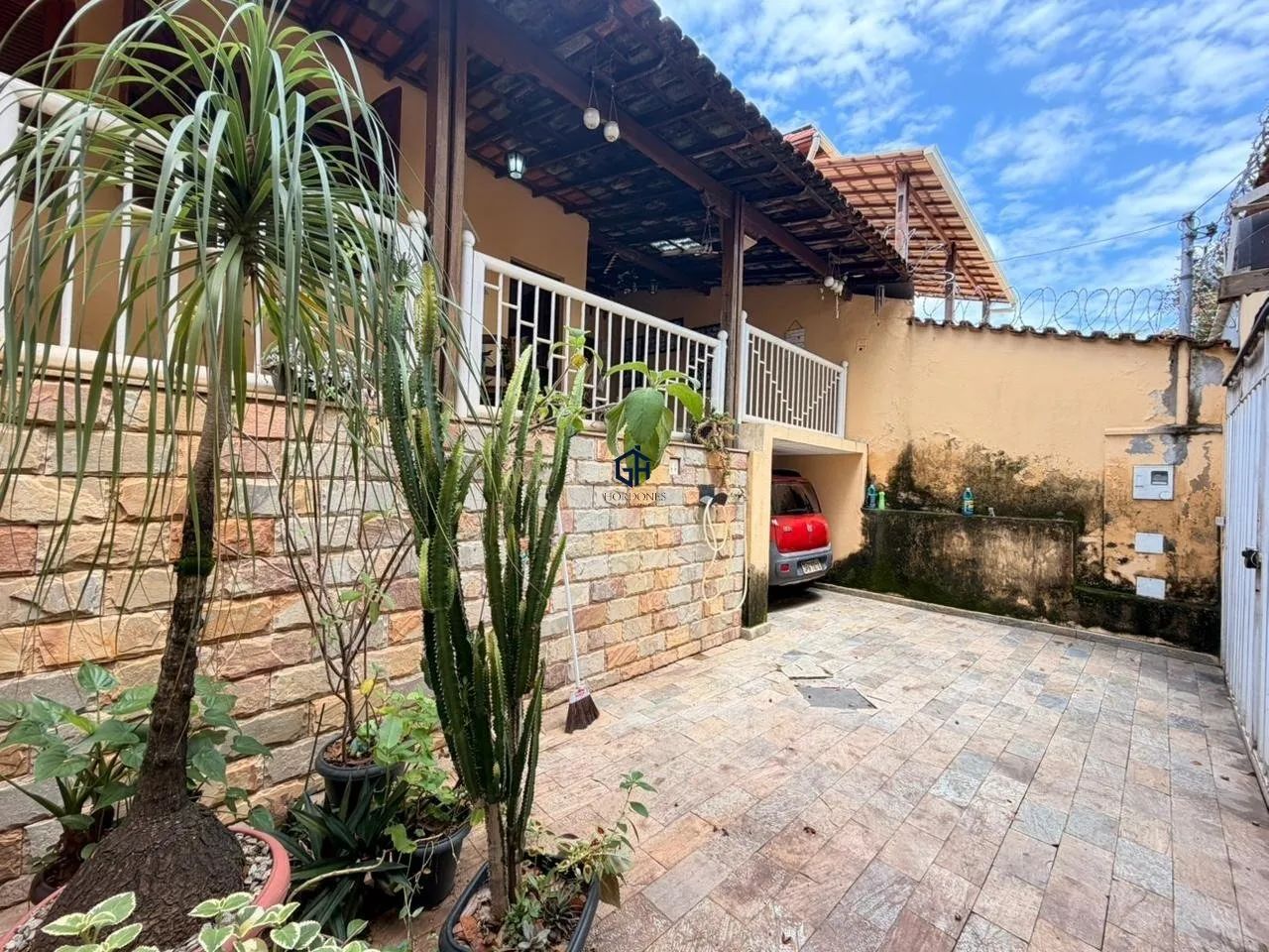 CASA A VENDA EM PLANALTO