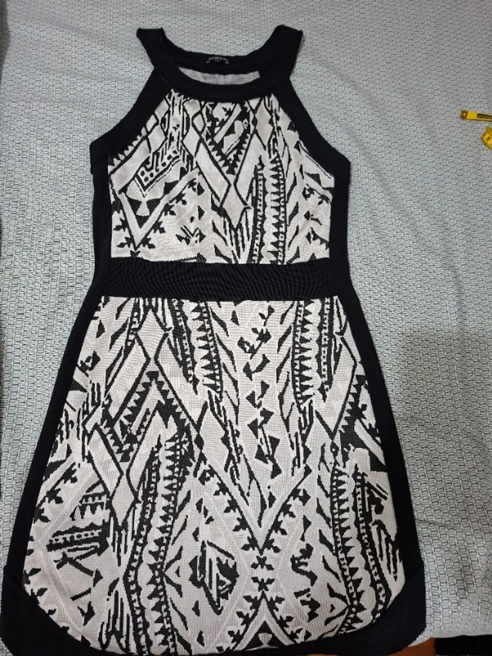 Vestido Preto e prata Lelis Blanc tamanho 40/42