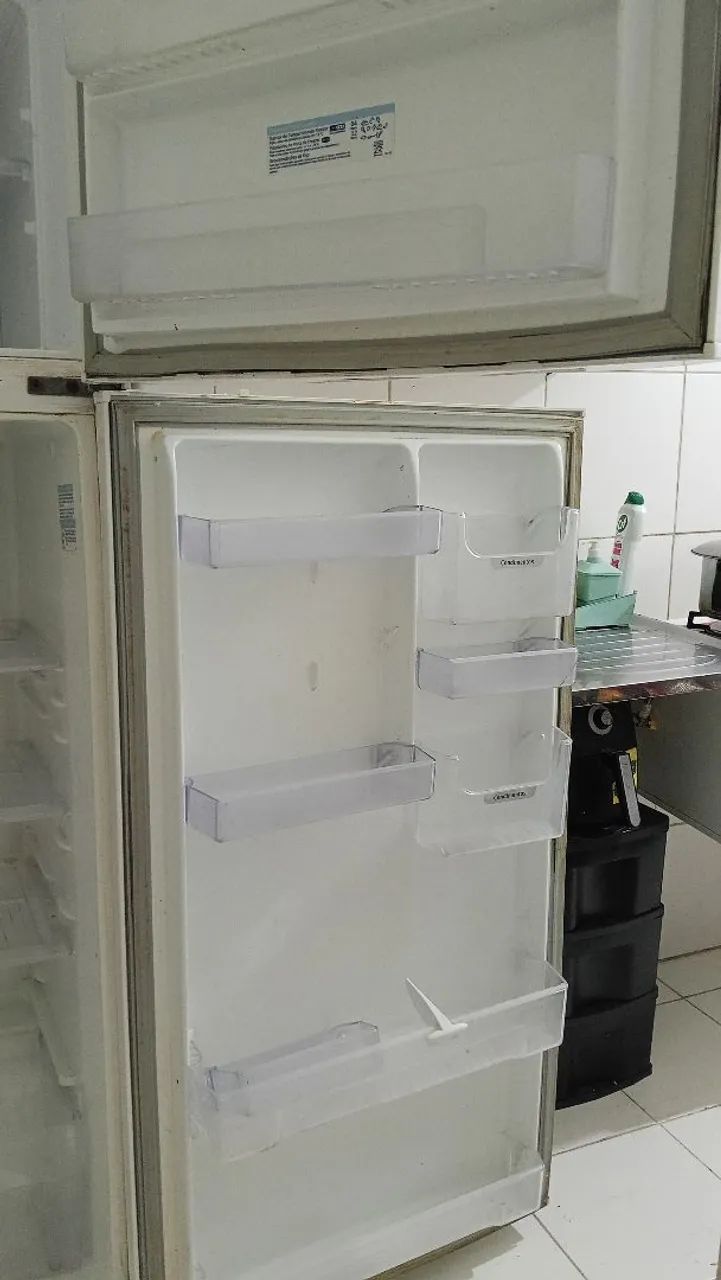 Geladeira Eletrolux  - Foto 4