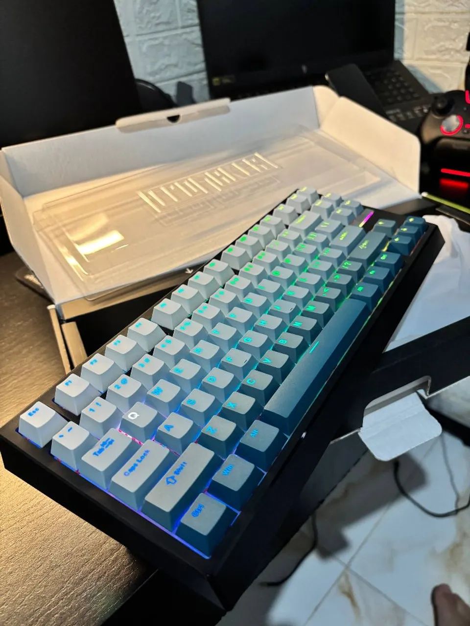 Teclado Epomaker G84 HE - NOVO  - Foto 5