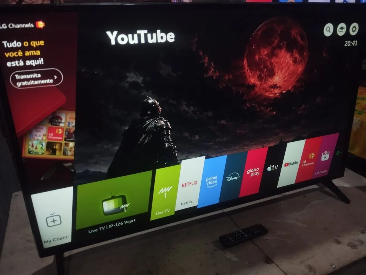 Telão SmarTV LG 50 polegadas completa pezinho e controle, funcionando perfeitamente, faço  - Foto 4