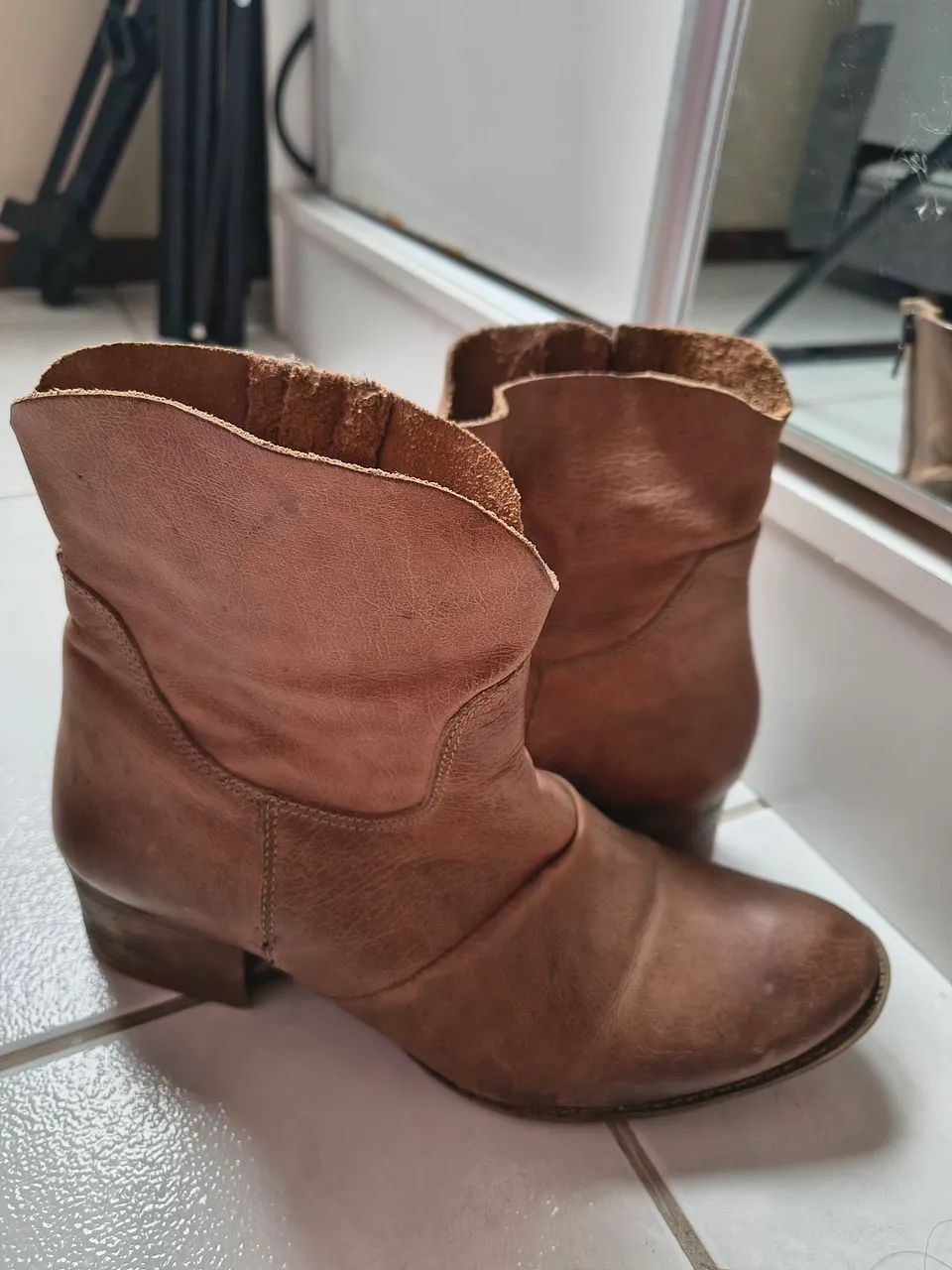 Bota Couro Feminina Estilo Country N°38 - Foto 2