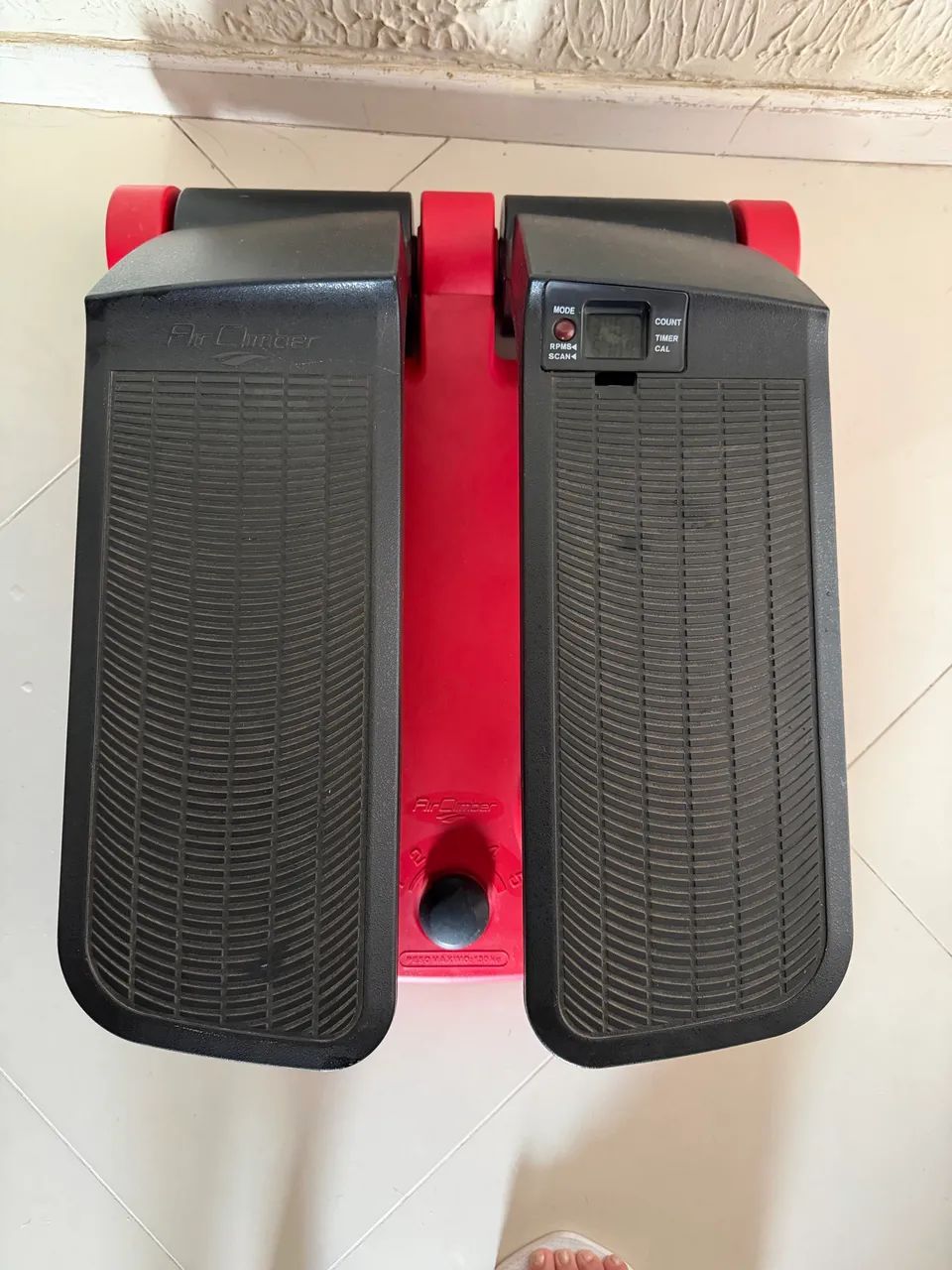 Air Climber / aparelho de exercícios doméstico NOVO NA CAIXA - Foto 3