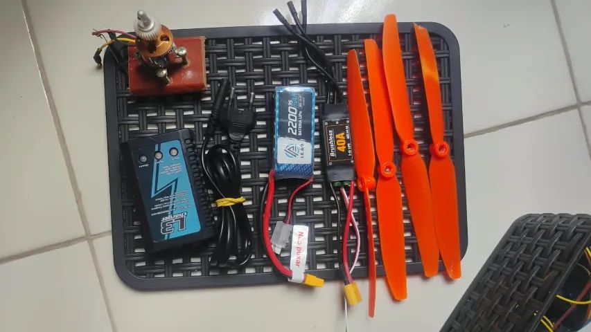 KIT AEROMODELO
