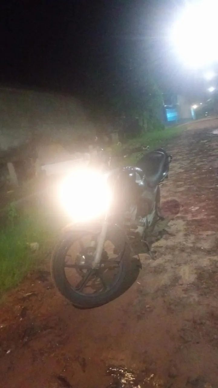 Vendo Titan 2013 - Foto 3