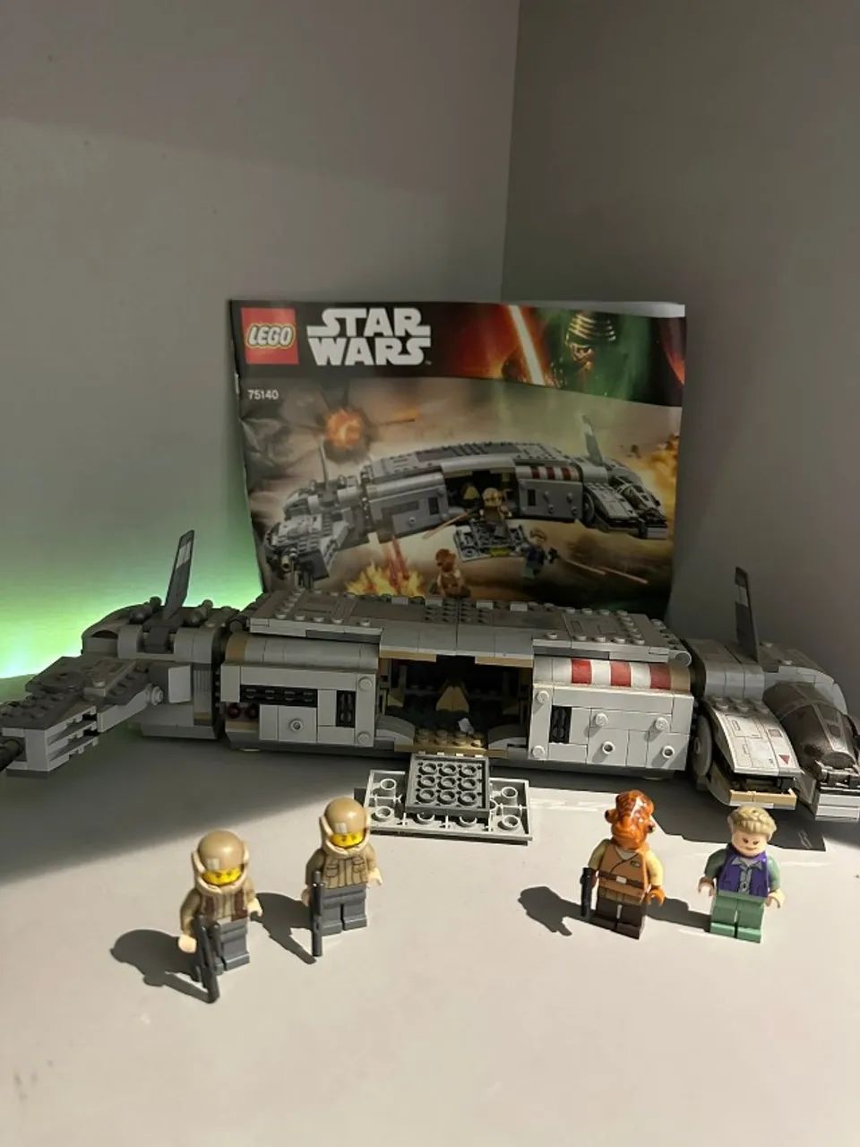 LEGO 75140: Resistance Troop Transporter - Foto 3