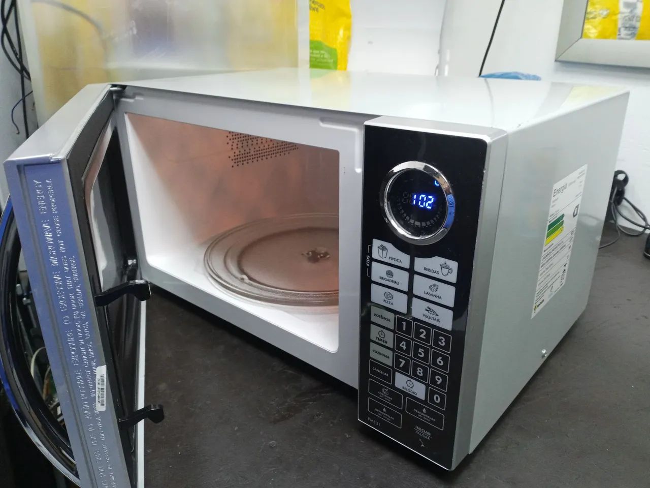 MICROONDA MARCA PHILCO MODELO PME31 