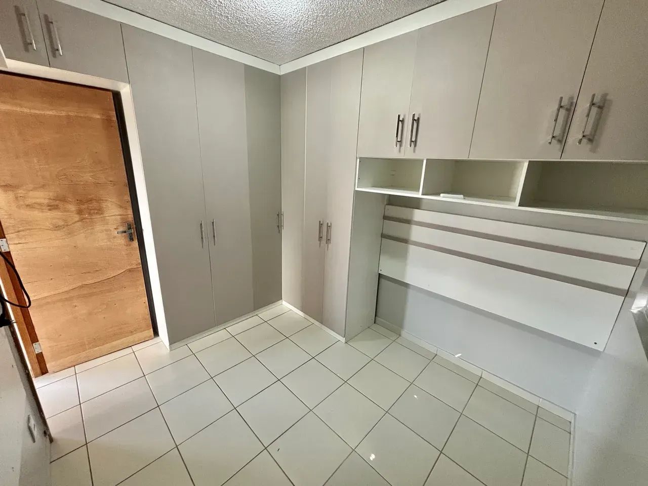 Villa Jardim AZALÉIA - 2 Qts - Tarumã - Modulados e Split