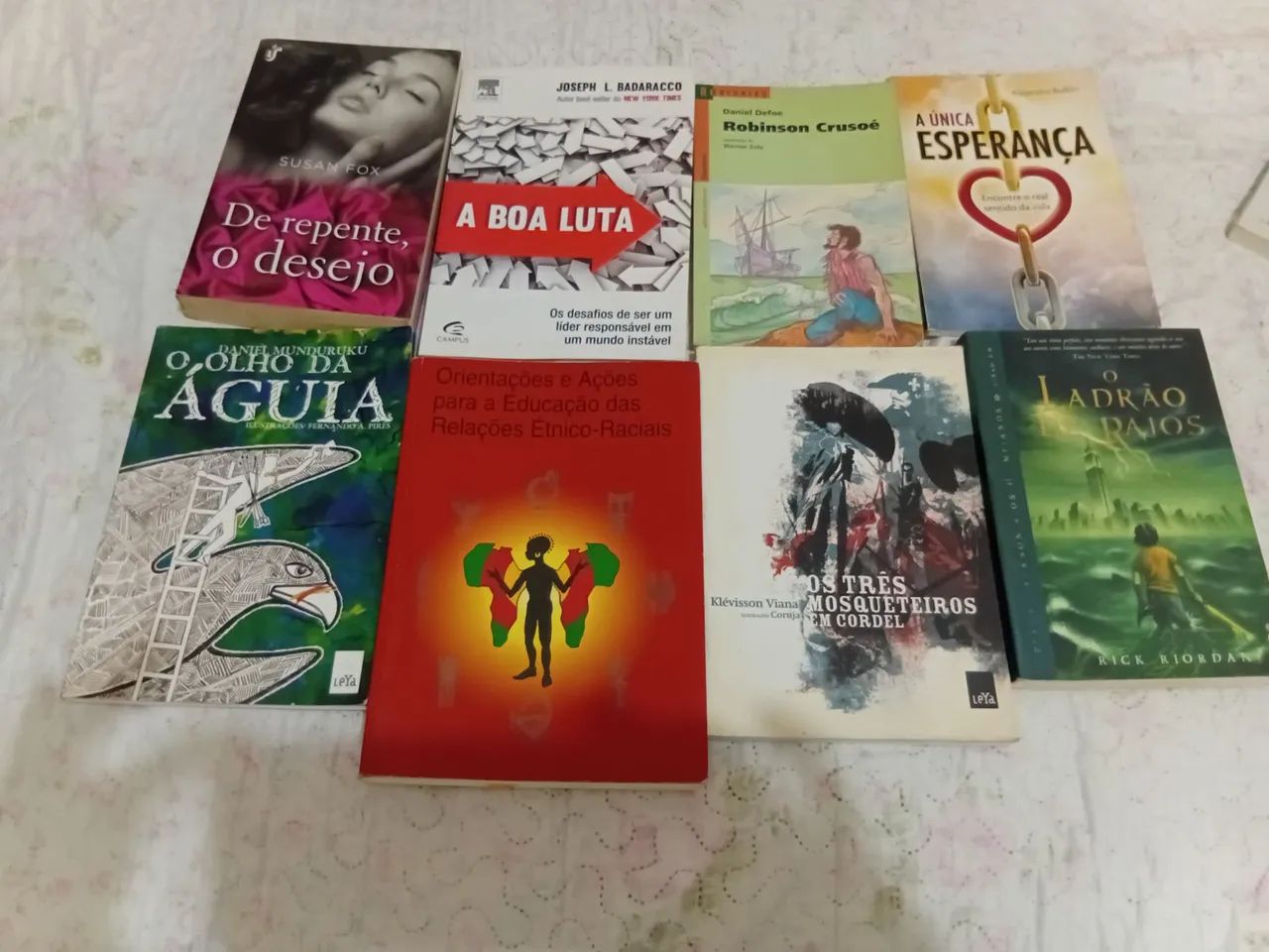 Livros variados - Livros e revistas - Granja Lisboa, Fortaleza
