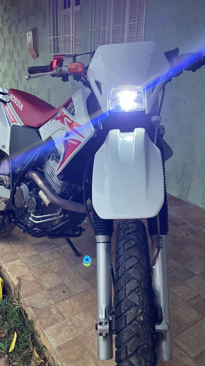 XR 250 Tornado - 2008 - Foto 3