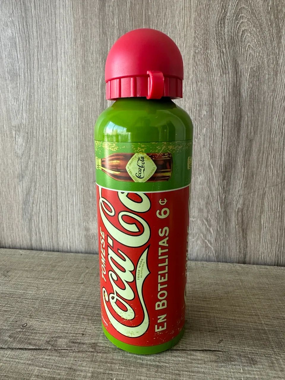 rara garrafa coca-cola importada alumínio nova sem uso estilo retrô vintage impecável - Foto 5
