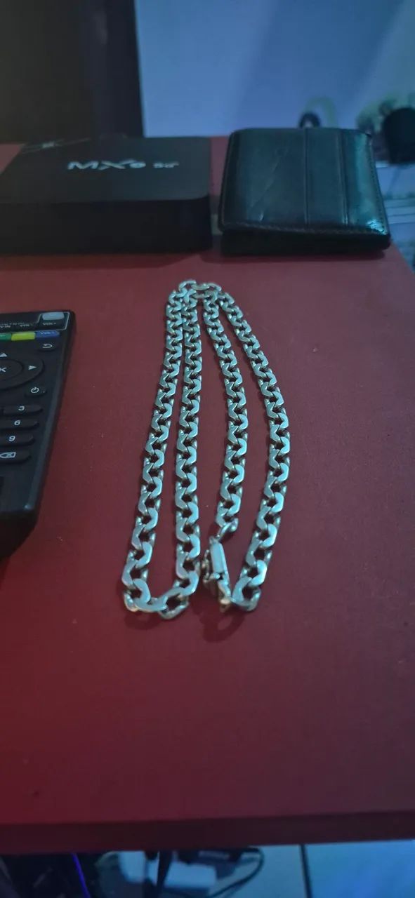 Pure Silver458361815445032960