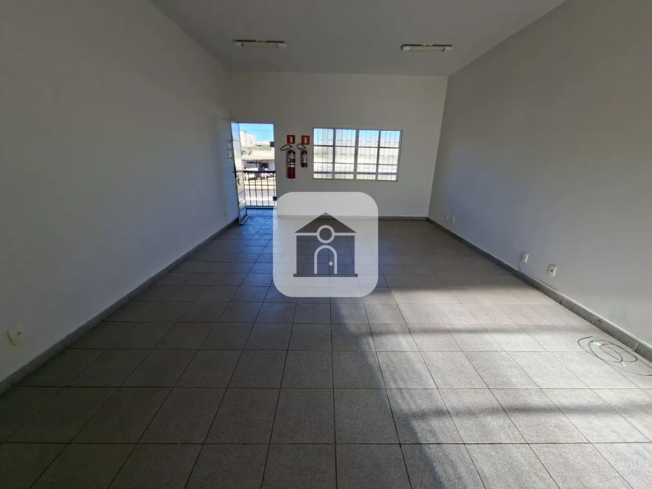 Comercial Sala Comercial em Uberlândia - Foto 2