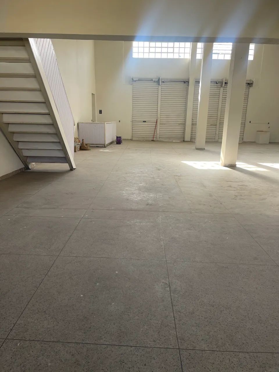 Alugo loja comercial na avenida Renato Azeredo - Foto 5