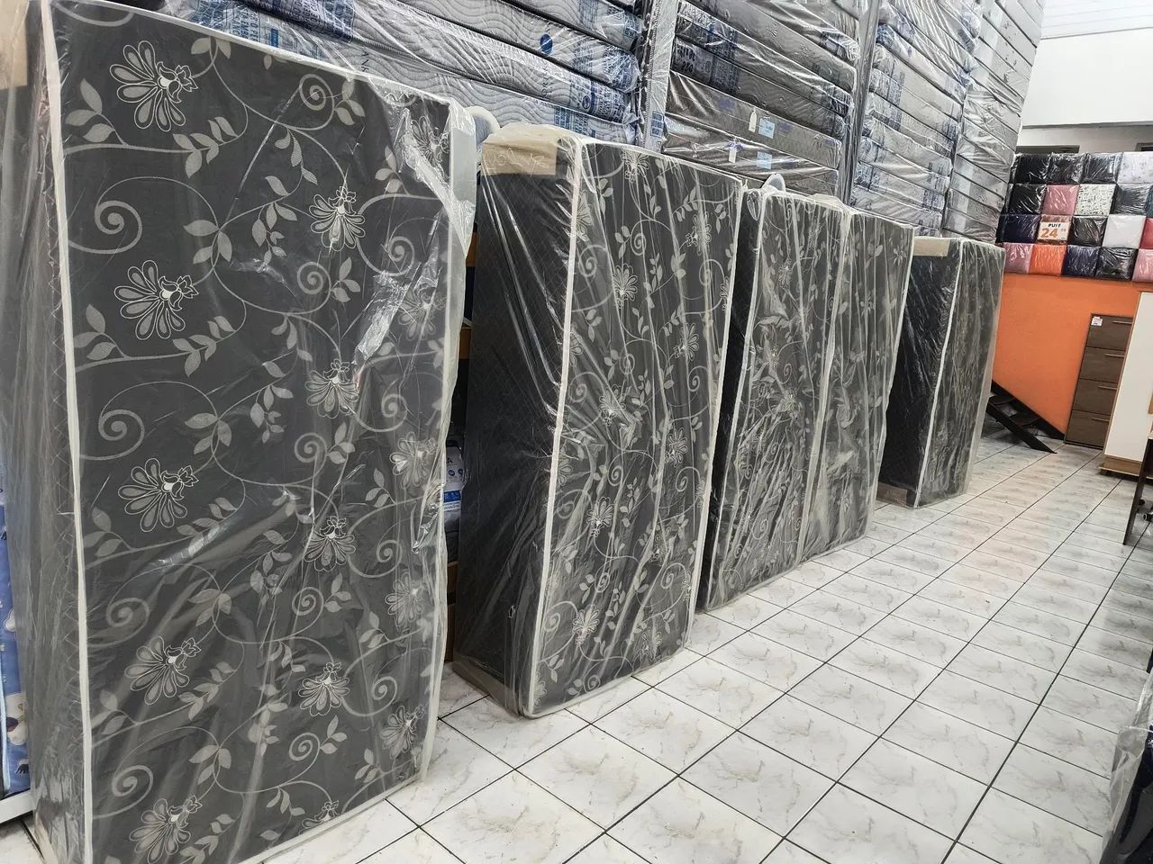 Cama box solteiro conjugada 