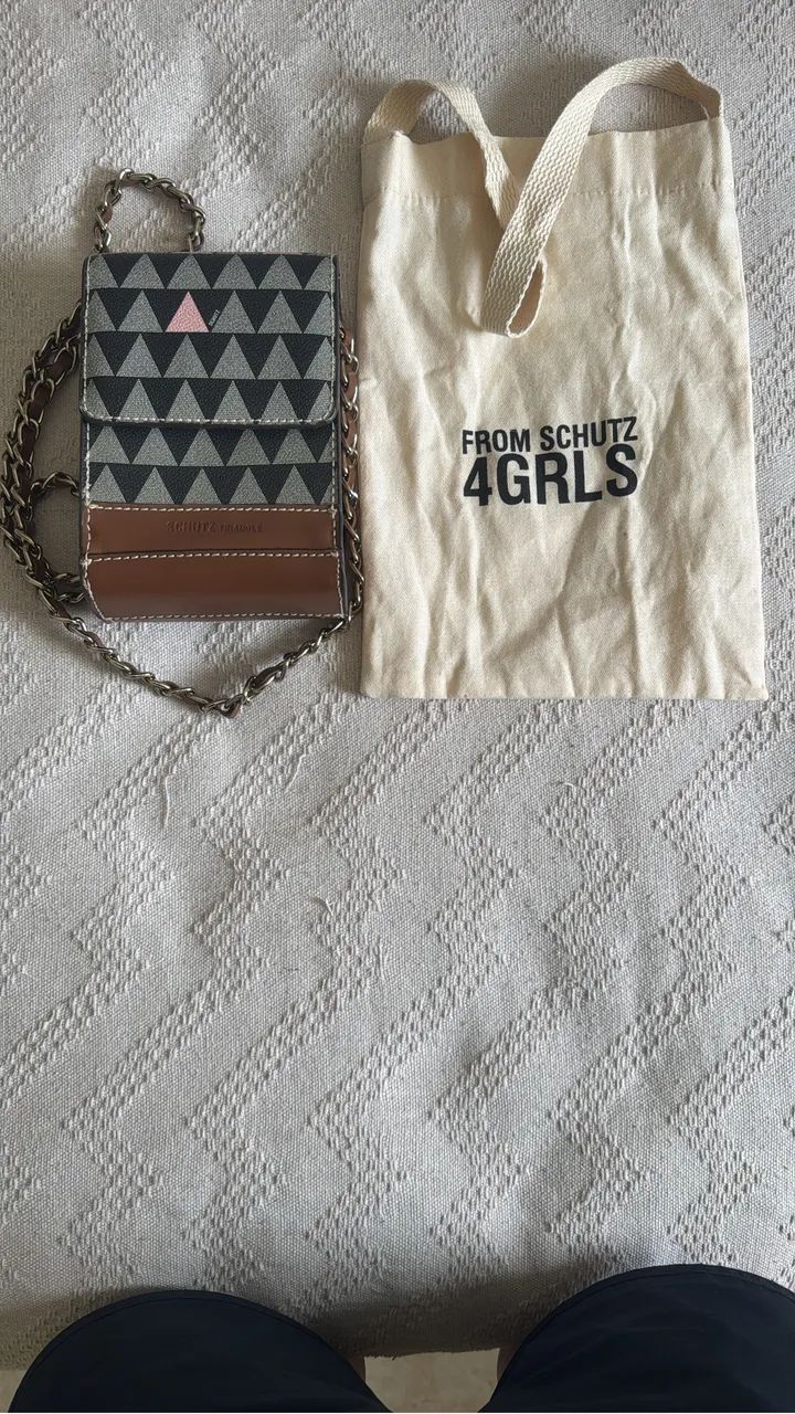 Bolsa Crossbody marca Schutz  - Foto 3