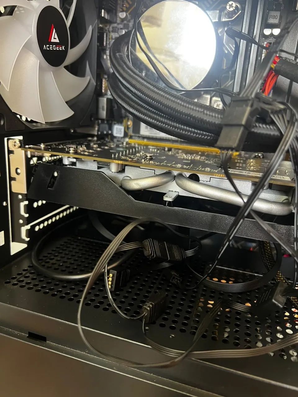 ? PC GAMER COMPLETO ? I5 10ª GERAÇÃO + RX 580 8GB  - Foto 4