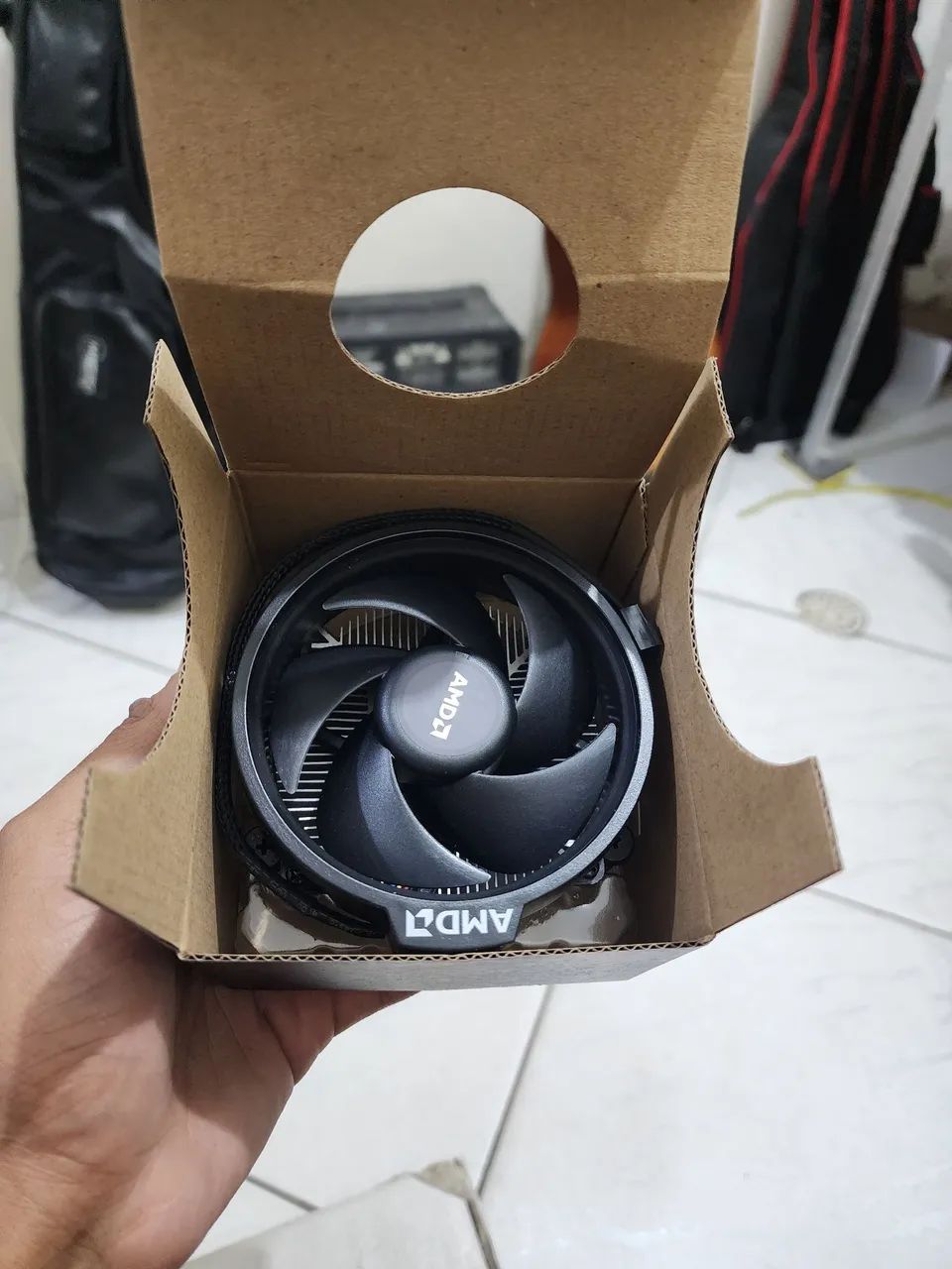 Ryzen 3 3200g + cooler box AMD - Foto 3