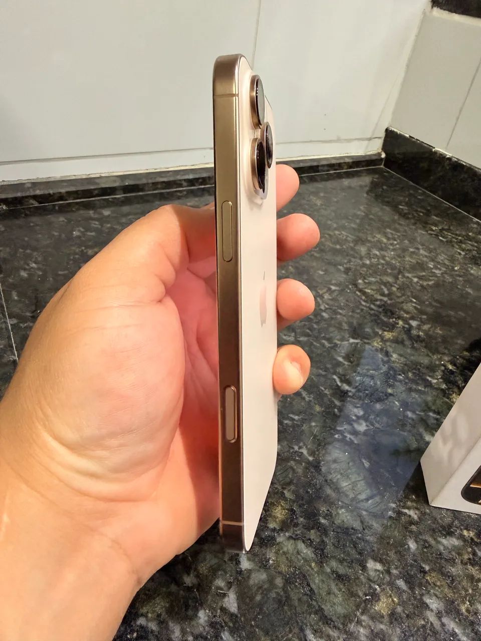 Iphone 16 Pro Max - Foto 4