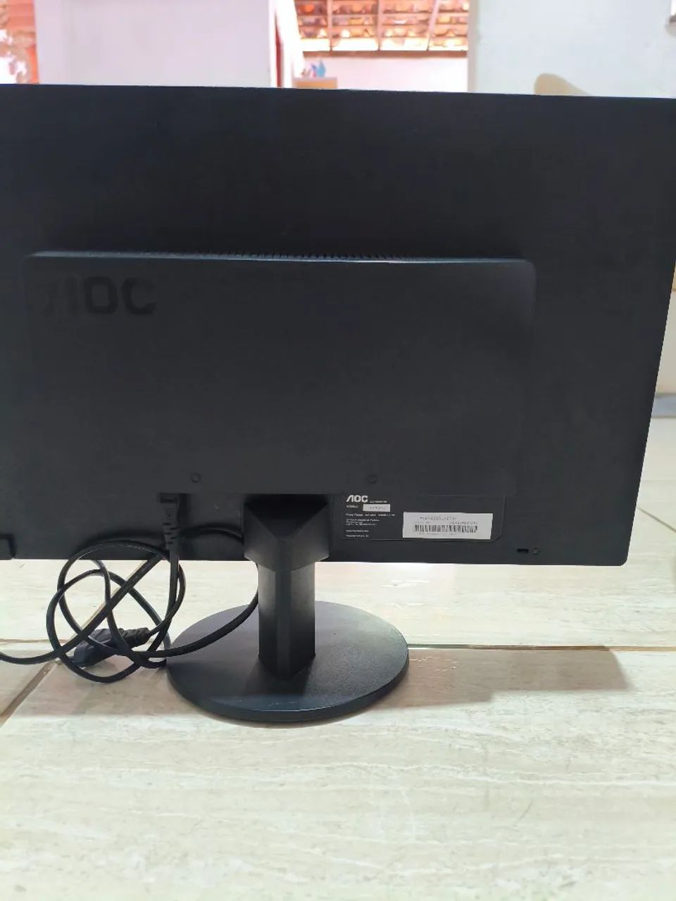 Monitor aoc 18,5 led hd widescrern  - Foto 4