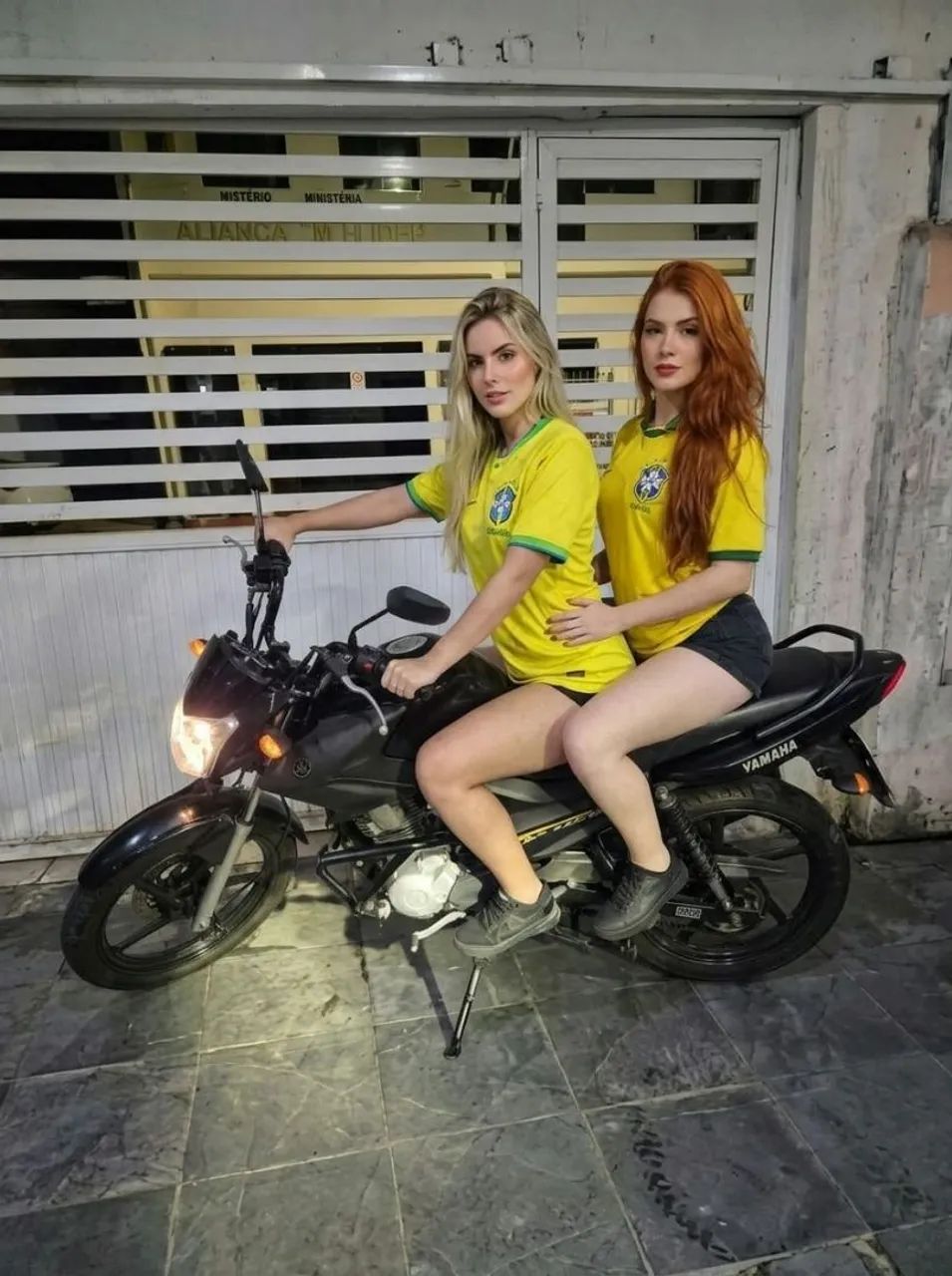 Moto yamaha factor 