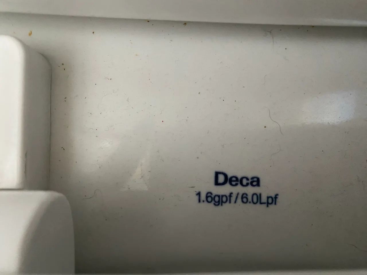 Vaso Sanitário DECA - 6L - Foto 3