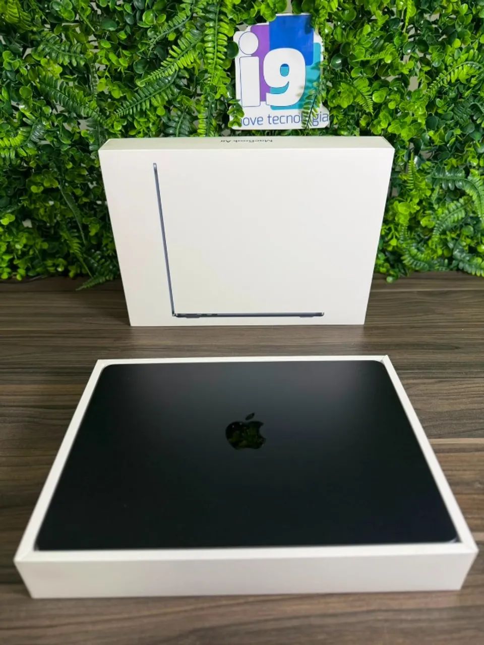 MacBook Air 2022 A2681 Processador Apple M2 8GB 256GB SSD