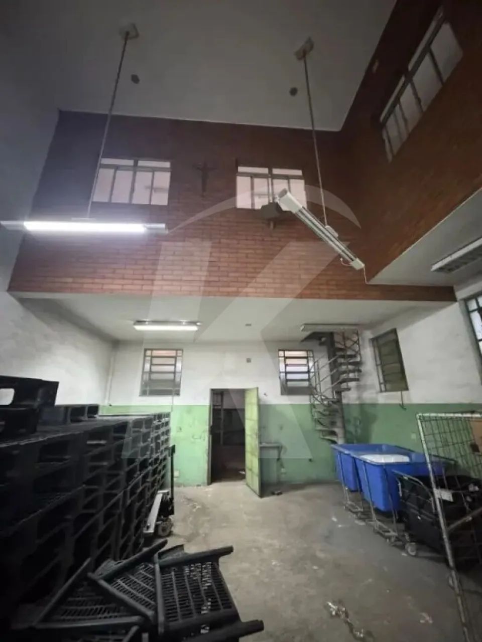 Galpão e Sala Comercial para Alugar 180 m2, Vila Hebe - Foto 4