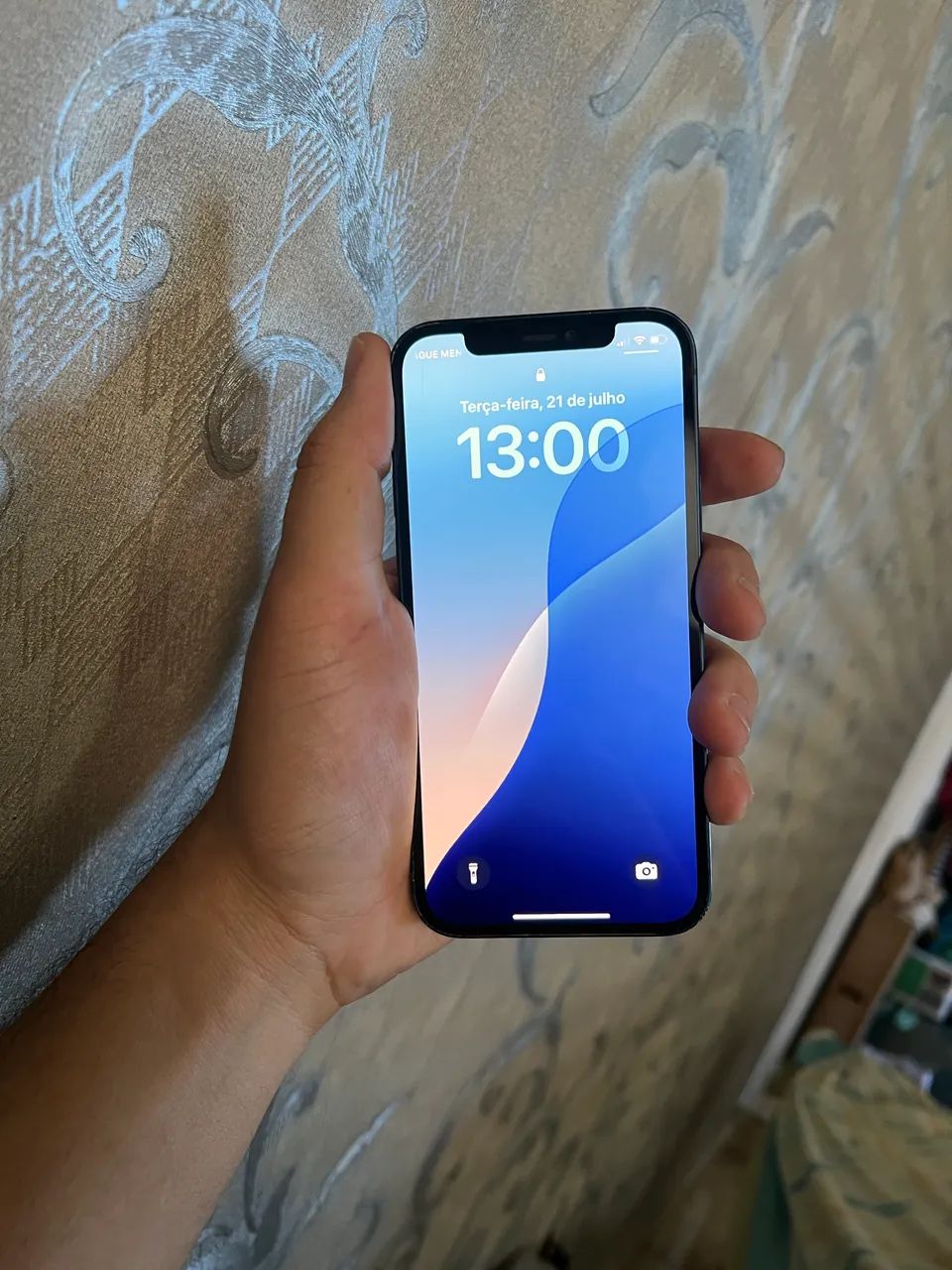 iPhone 12 